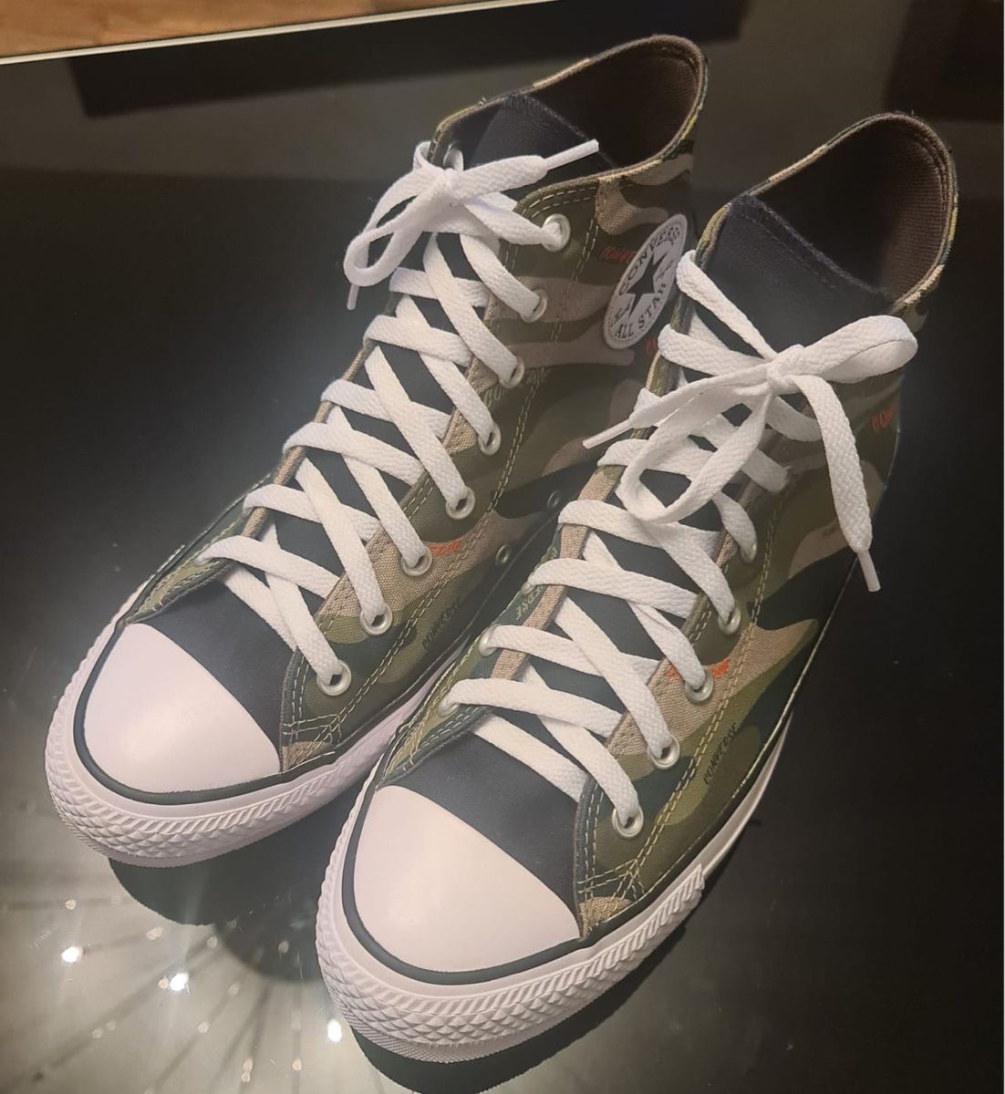 Converse Scarpe da uomo: Original Converse Sneakers Grösse 45 – Nuovo (secondo la descrizione) da Zürich venduto da ok1 1