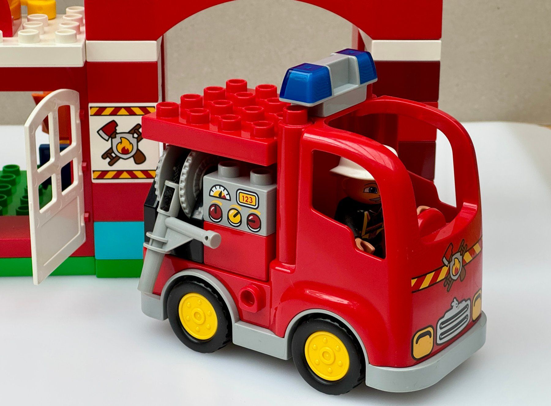 Lego Kit di costruzioni: Duplo Feuerwehrstation 10593 – Nuovo (secondo la descrizione) da Frauenfeld venduto da ufu_7bdg 6
