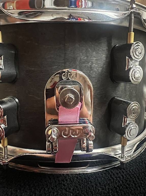 DW Strumenti musicali: DW PDP 13"x07" Black Wax Snare – Usato da Pfäffikon ZH venduto da Daniel_Pink 2