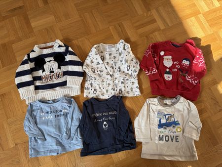 Lot vêtements taille 62cm