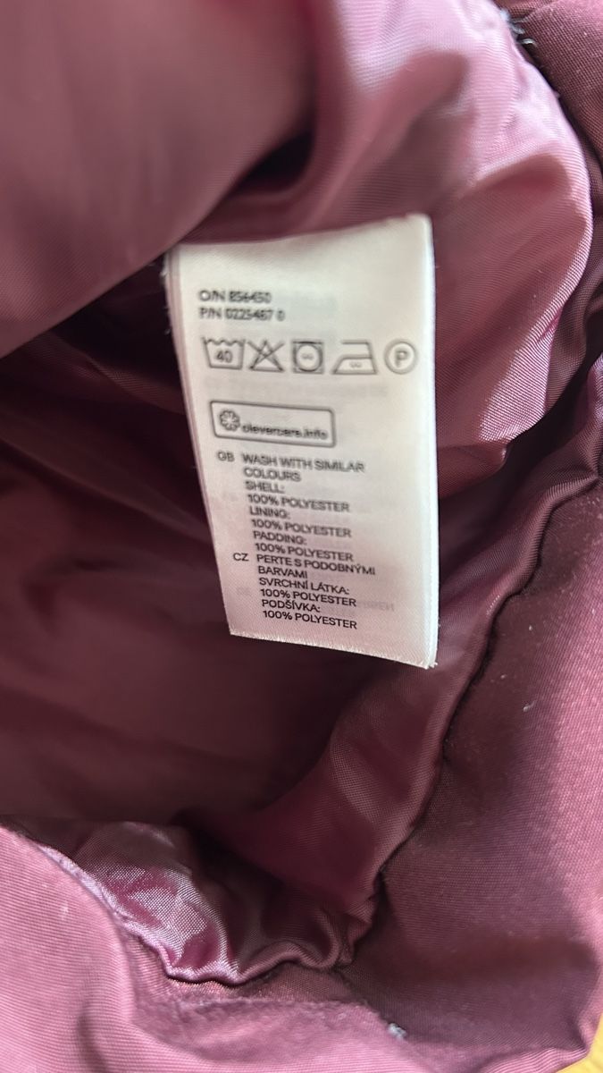 H&M Jacken: H&M Steppjacke Bordeaux  – Gebraucht aus Zürich von fannib 3