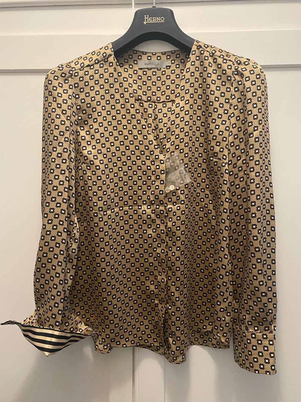 Marella Chemisiers: MARELLA Damen Bluse (Max Mara Group) – D'occasion à Besazio par lionheart63