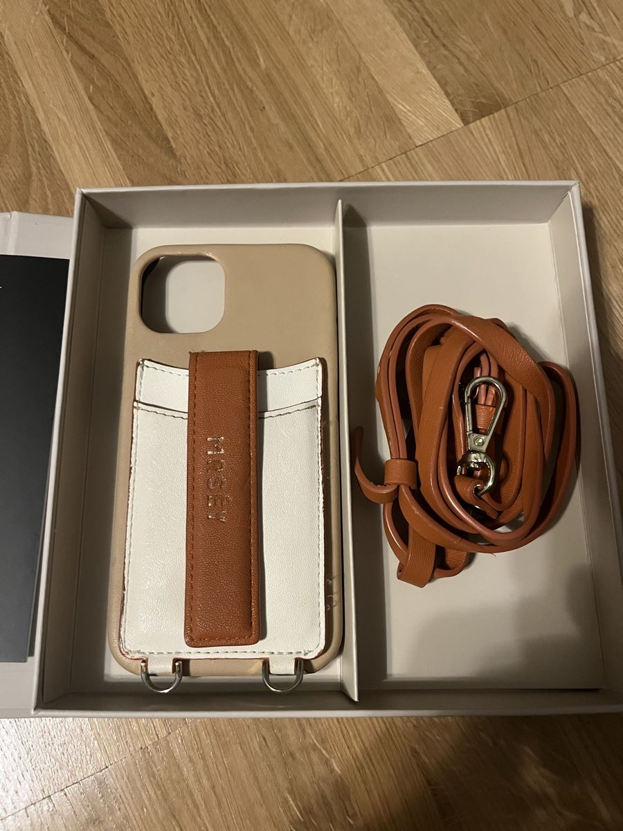 Mrséy Coques & Protection écran: Mrséy Iphone Hülle 13 – D'occasion à Zollikerberg par LLV 1