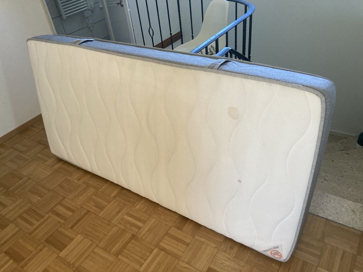 Letti: Kinderbett 190x90 mit alles – Usato da Birmensdorf ZH venduto da Antropovland 1