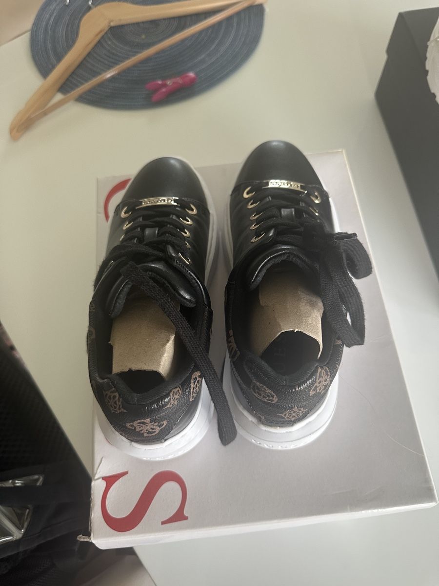 Damenschuhe: GUESS Shoe – Neu (gemäss Beschreibung) aus Buchs SG von Crisdaniel10 2