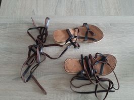 Sandale 23,5 cm lang mit Bändel ums Bein wickeln, ca. Gr. 36