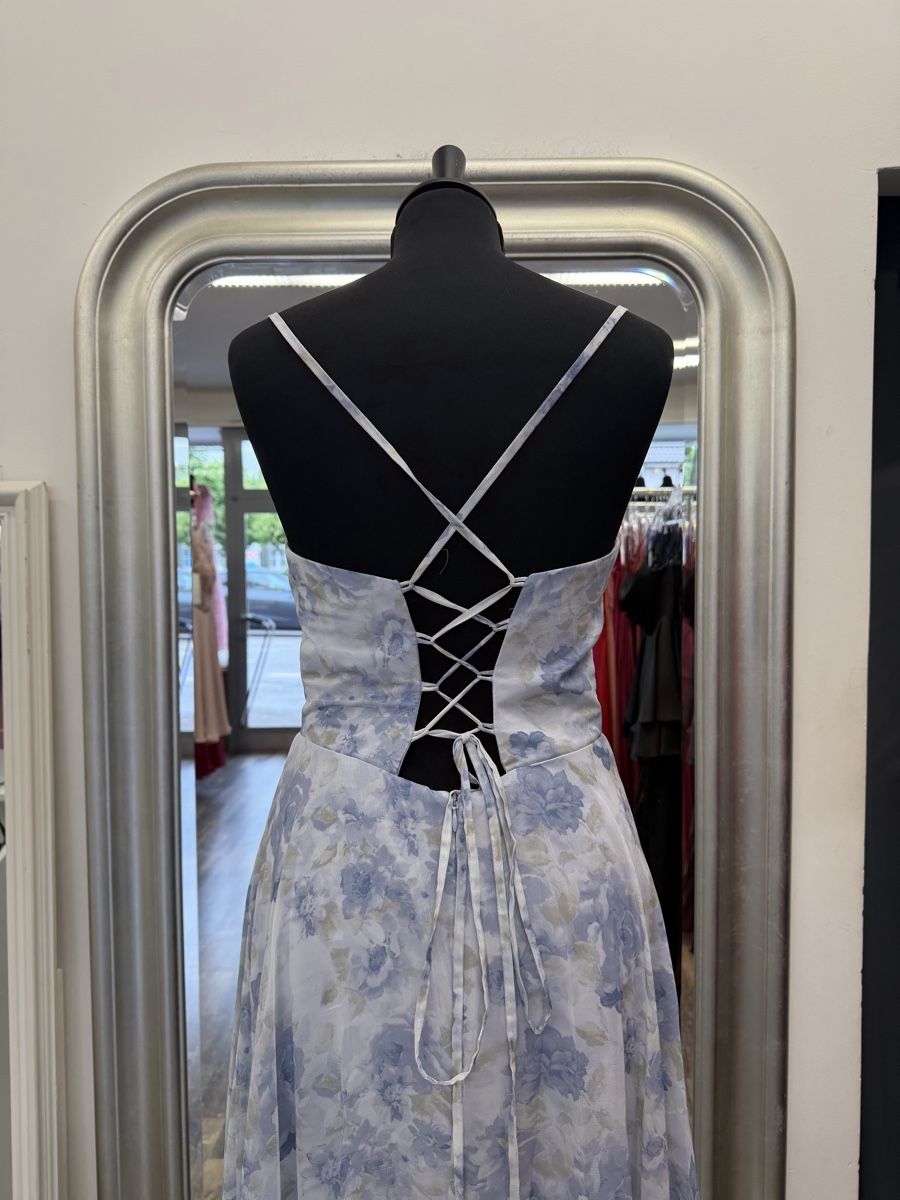 Vestiti: Light Blue Floral Maxi Dress - Size 38 – Nuovo e nell'imballaggio originale da Schlatt ZH venduto da xhesiesi 2