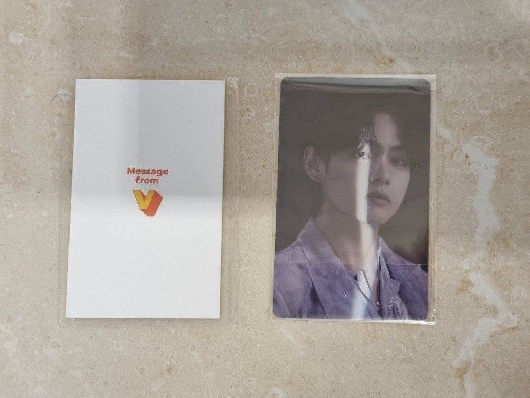 Carte collezionabili: V Photocards – Nuovo (secondo la descrizione) da Treycovagnes venduto da crapusagi99