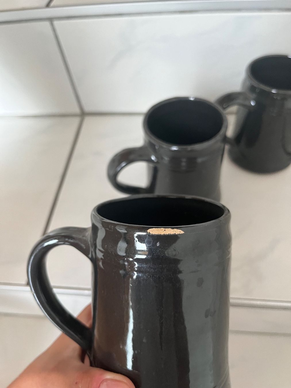 Tazze: 8 schwarze Ton Tassen - handgefertigt – Usato da Jonschwil venduto da juliana_pluess 3