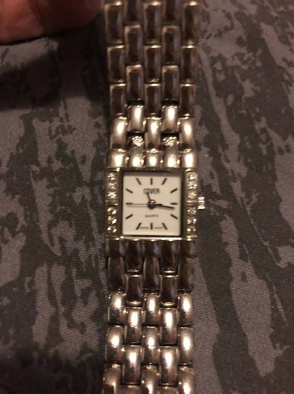 Montres: Damenuhr Cover – D'occasion à Dietikon par Akil03 1