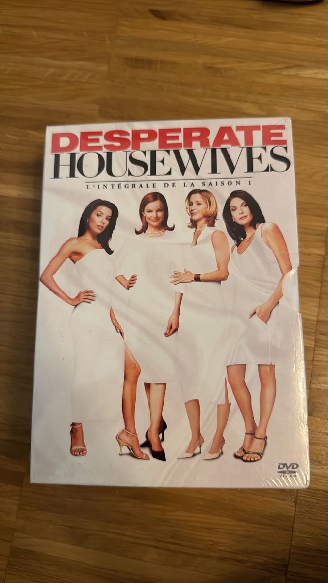 Alle DVDs: DVD Desperate Housewives Saison 1 - Scellé, comme neuf – Neu und originalverpackt aus Bottmingen von titi_canoa