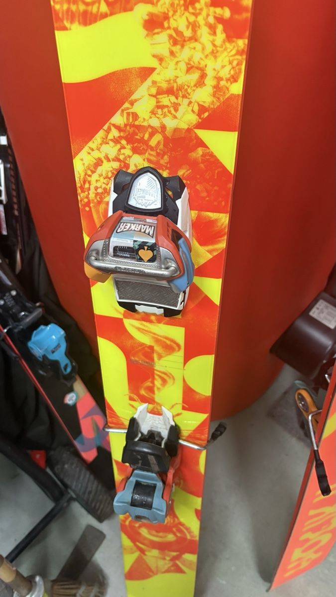 Völkl Skis: Völkl Three Ski 186 – Gebraucht aus Gossau SG von _Andrin_ 2