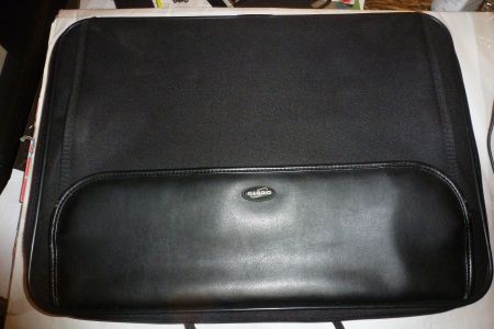 Notebooktasche Dicota Innen ca. 35x50 cm