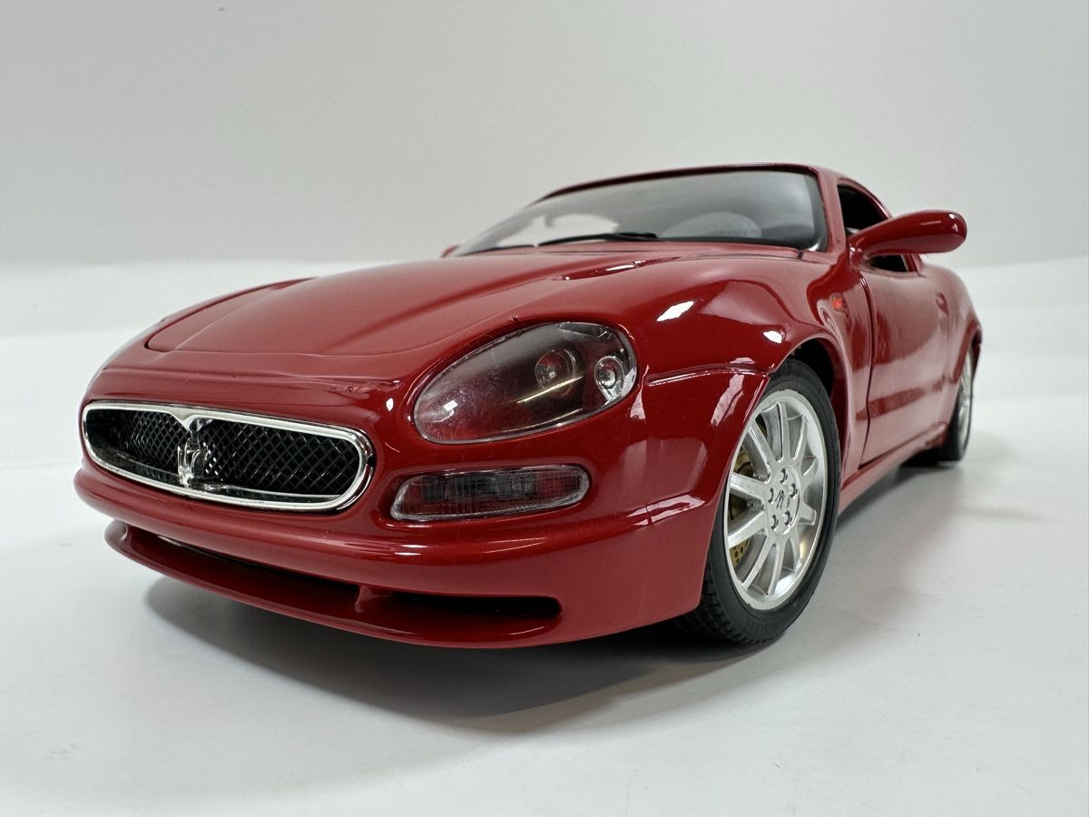 Bburago Modellini d'auto: Maserati 3200GT 1:18, rot, BBURAGO  – Usato da Zofingen venduto da rf9_x2xt