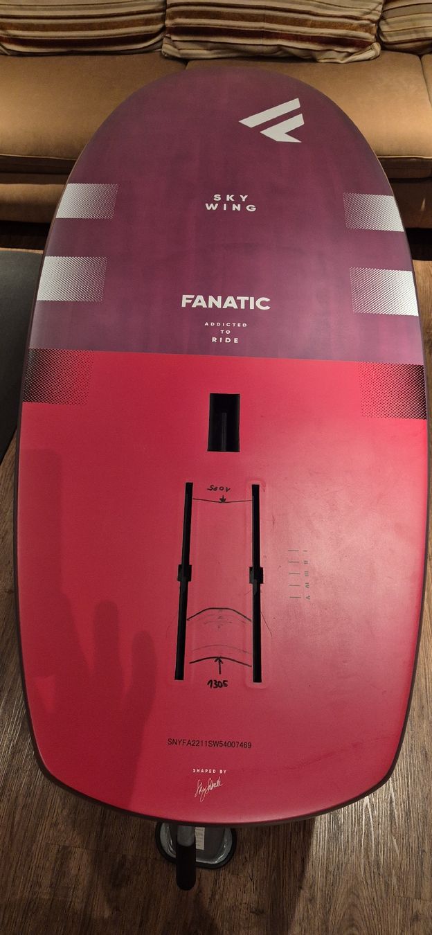 Duotone Surfboards & Schwimmbrette: Fanatic Foilboard Sky Fly 95Ltr. – Gebraucht aus Möhlin von fquagliati 1