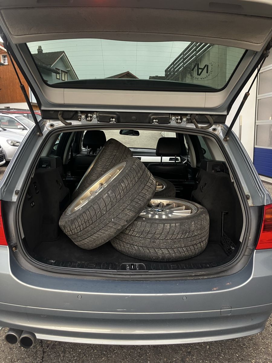 BMW Automobili: BMW 330xd touring – Usato da appenzell venduto da t_h_22s2 7