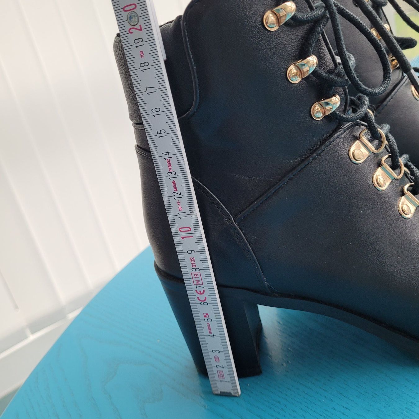 Scarpe da donna: Stiefelette  ,Schnürboots , schwarz , Grösse 40 – Nuovo (secondo la descrizione) da SCHÜBELBACH venduto da CoKaHa 3