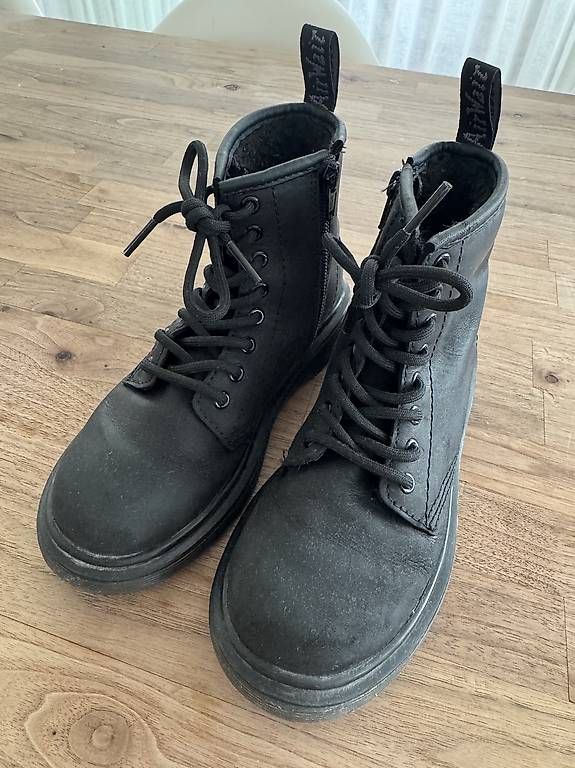Chaussures hommes: Dr Martens 30 – D'occasion à Zürich par dominicmueller87