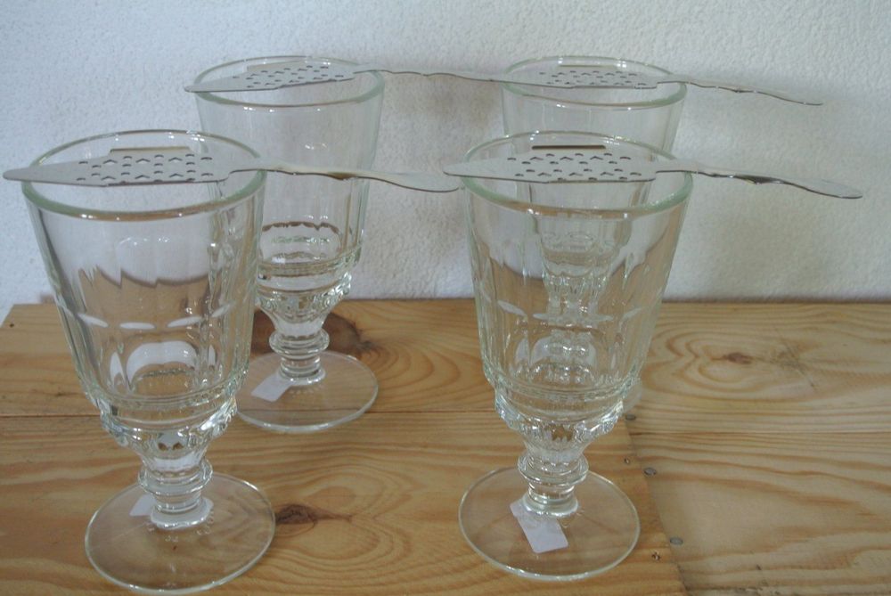 8 verres à absinthe anciens - Collection