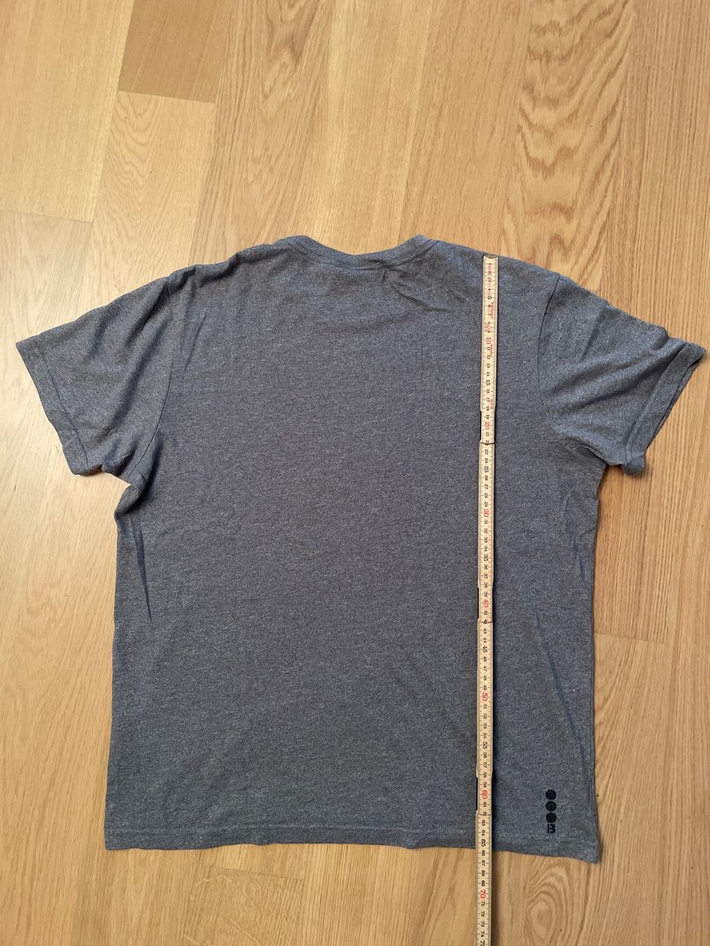 Bench T-Shirts: Tshirt Bench L – Gebraucht aus Basel von pilzliii 4