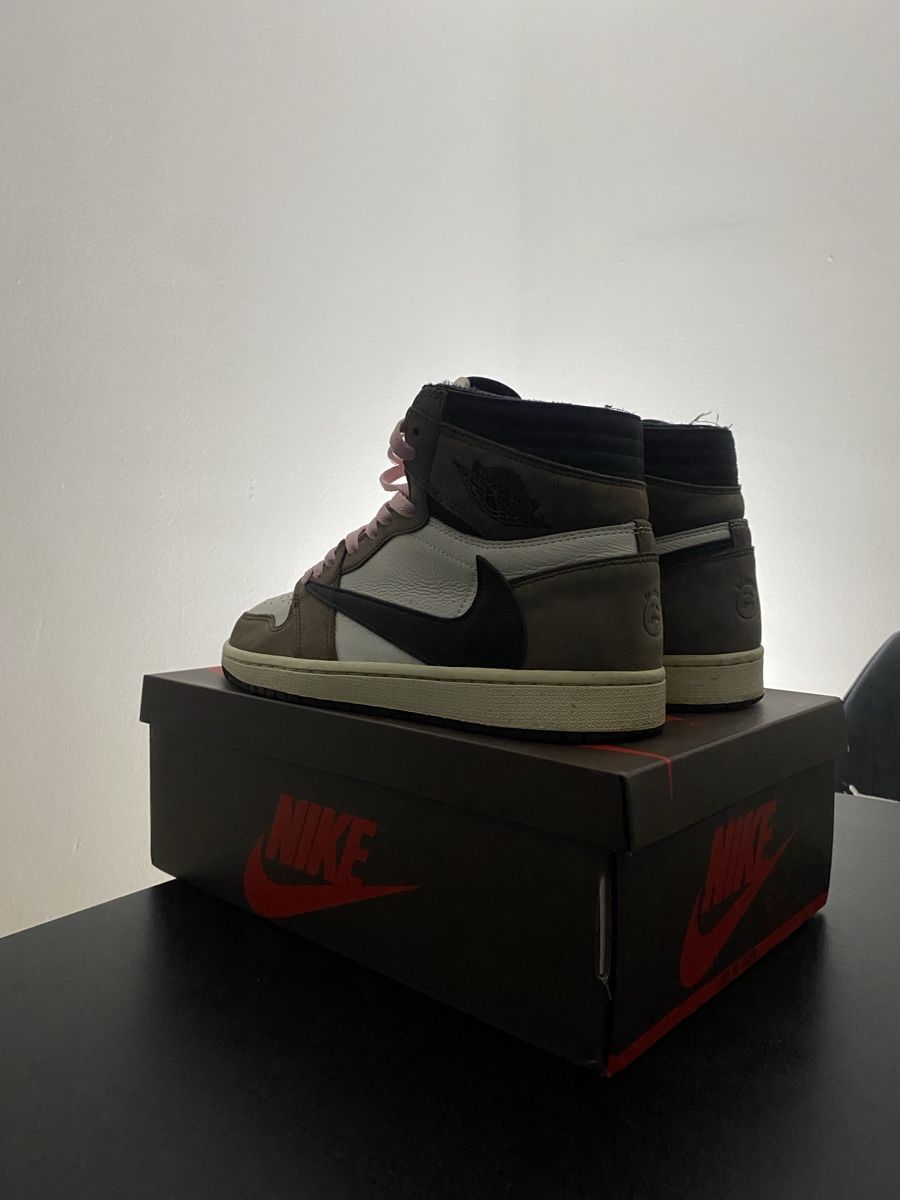 Jordan Herrenschuhe: Nike Air Jordan 1 Travis Scott OG – Gebraucht aus St. Gallen von Tyreesdanny 5