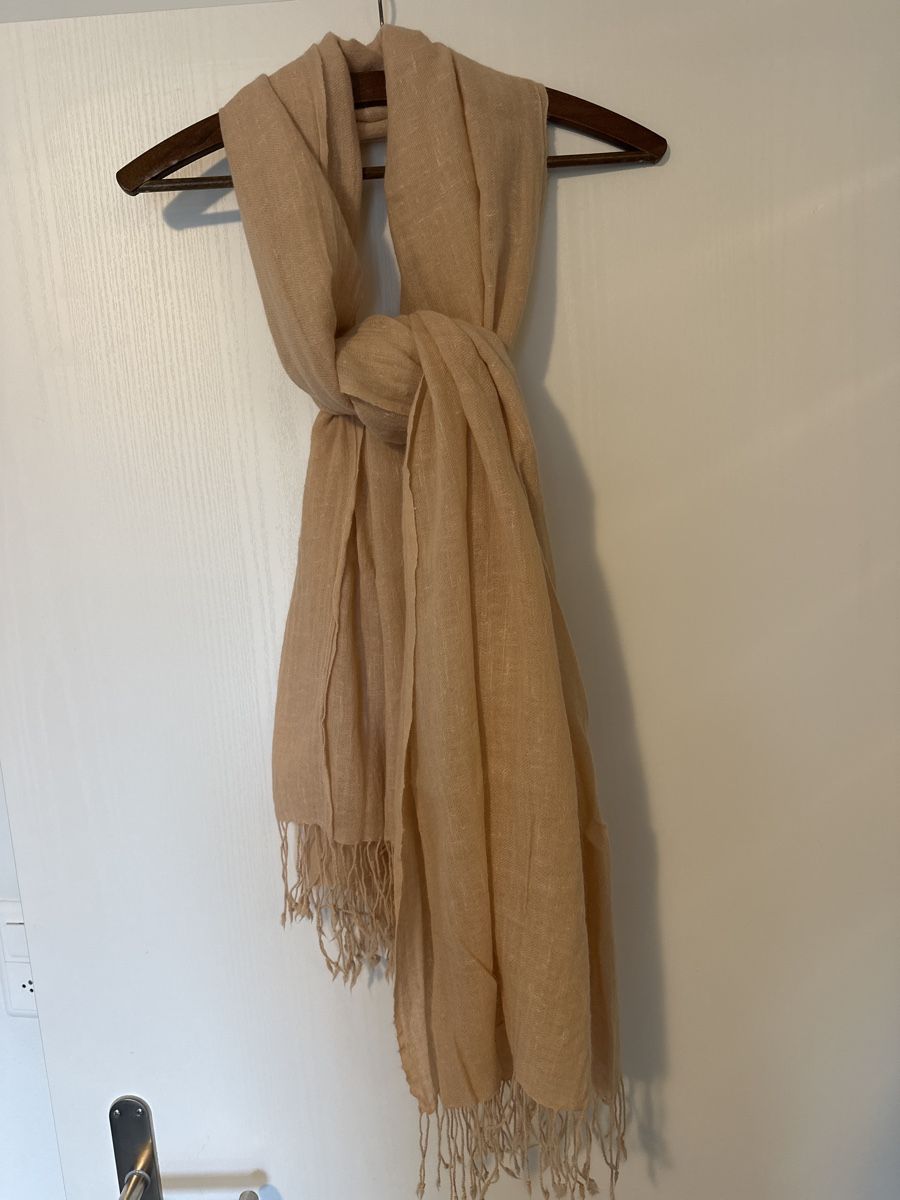Foulard & Sciarpe: Zarter Kaschmir Schal, Beige/rosa – Usato da Wangen SZ venduto da futura14 2