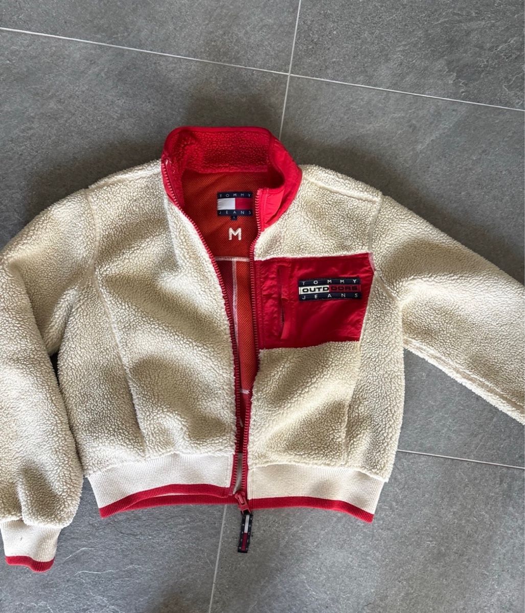 Tommy Hilfiger Vestes: Veste Tommy Hilfiger  – D'occasion à Crans-Montana par lou_9qyr