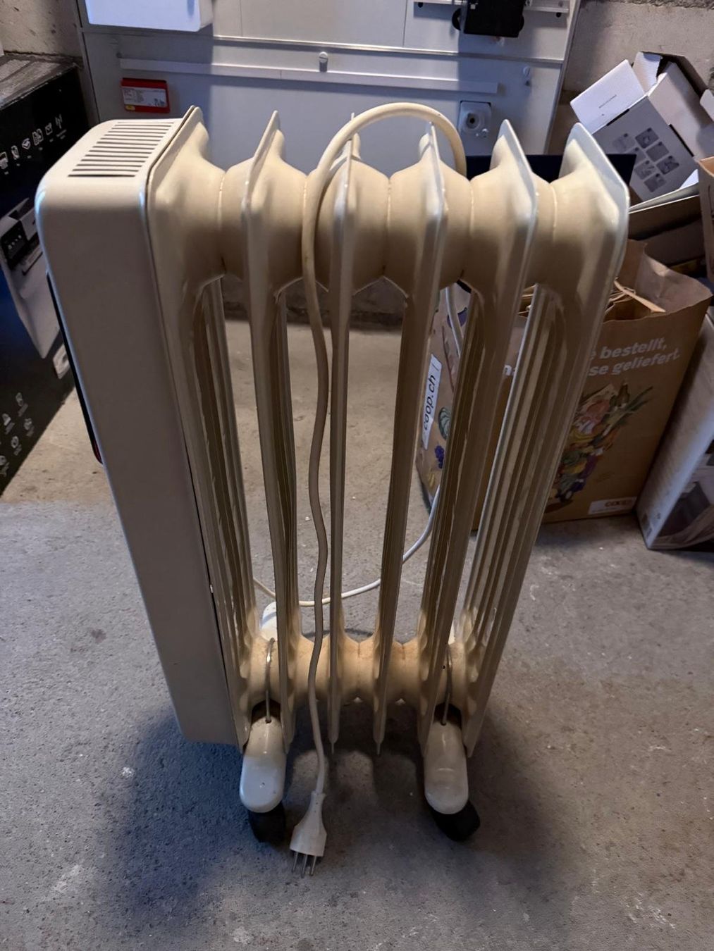 Rotel Radiatori: Elektrischer Ölradiator – Usato da Vättis venduto da MauMP 1