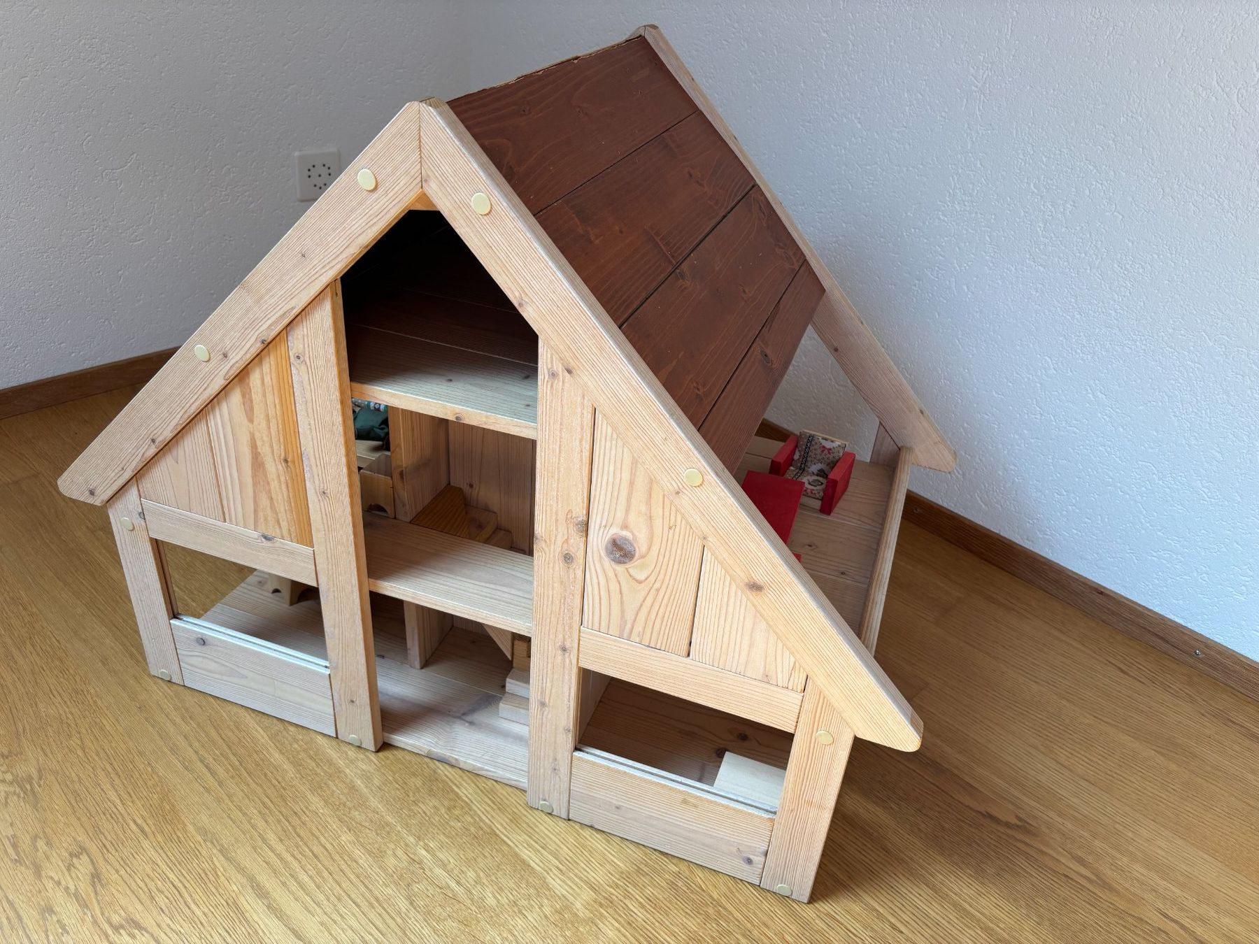 Case e mobili per bambole: Puppenhaus – Usato da Sirnach venduto da j_b_ksl8 4