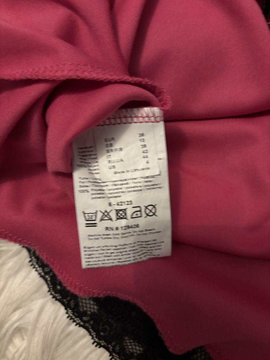 Kleider: Cocktailkleid (schwarz/pink) – Gebraucht aus Rüschlikon von cloudy_scotch 3
