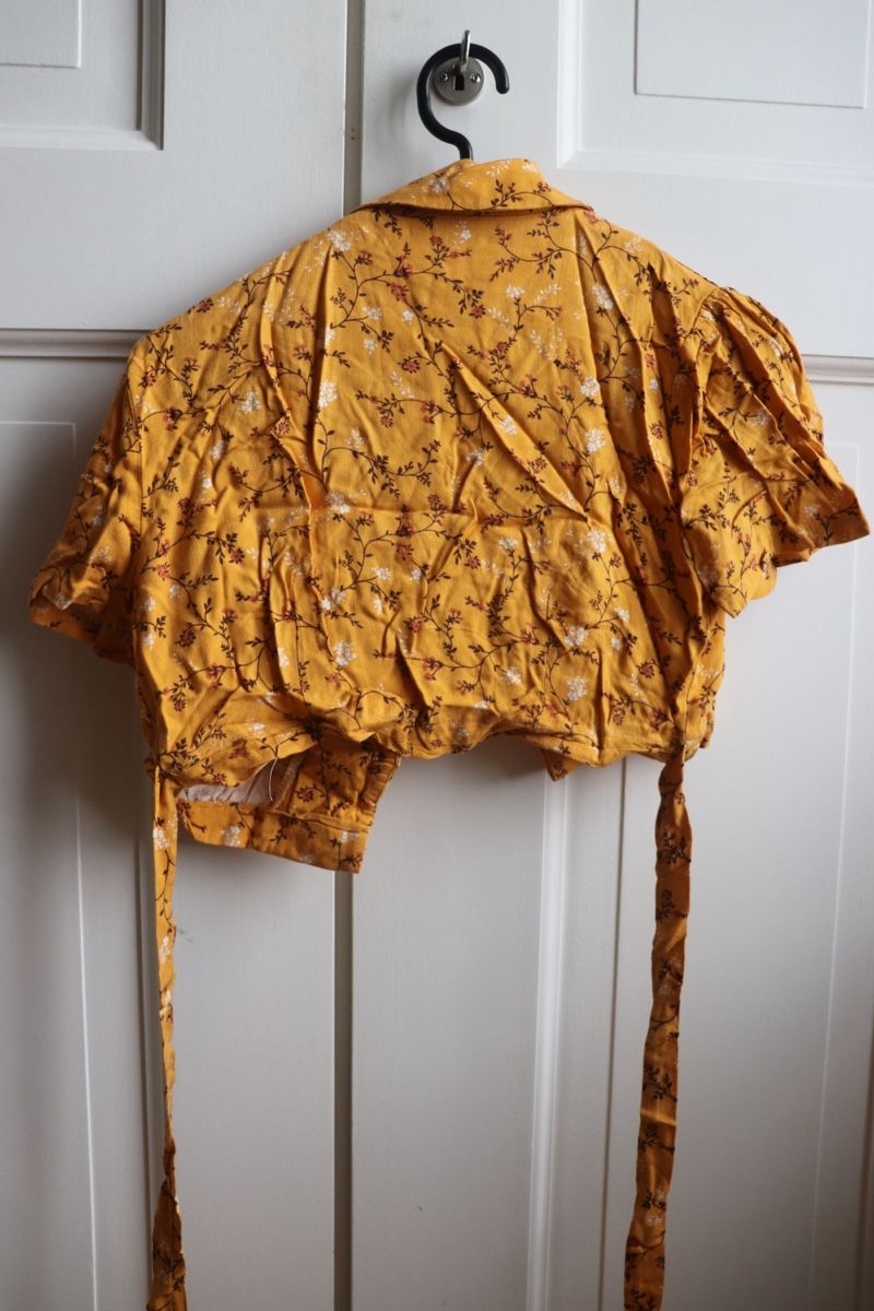 Kleiderpakete: Ensemble upcyclé crop top et mini jupe Forever21 – Gebraucht aus Mathod von Alice977 2