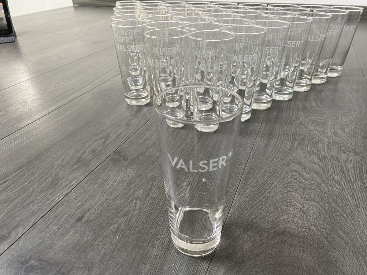Bicchieri: 42 Gläser von Valser 3dl – Usato da Hägglingen venduto da Karin0802
