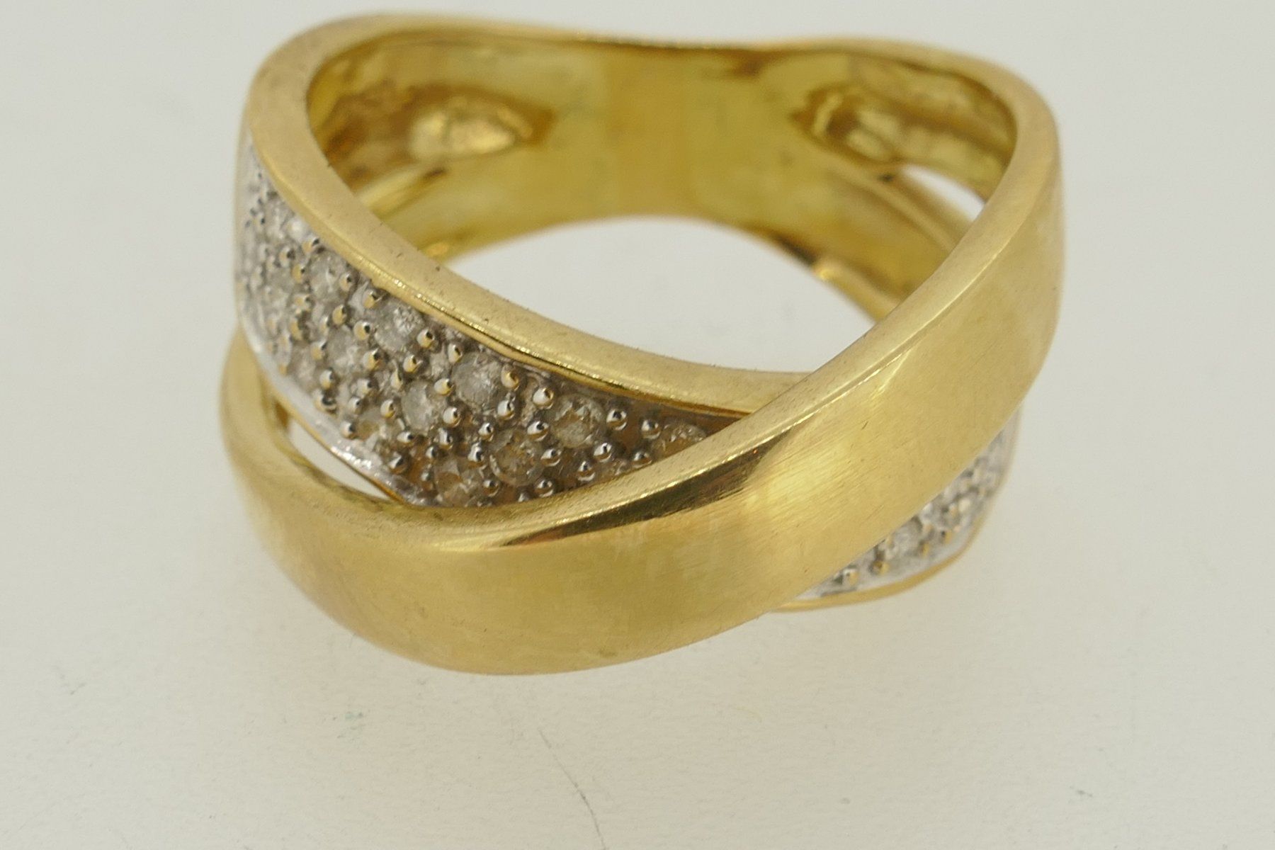 Ringe: Schöner Brillantring 18 kt 35 Steine – Gebraucht aus Schaffhausen von swisswatches-andmore