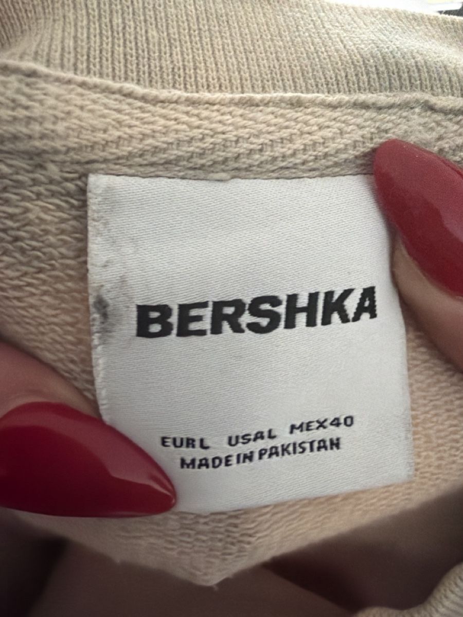 Bershka T-shirt: Grafik T-Shirt – Usato da Dietikon venduto da me9_mh2j 2