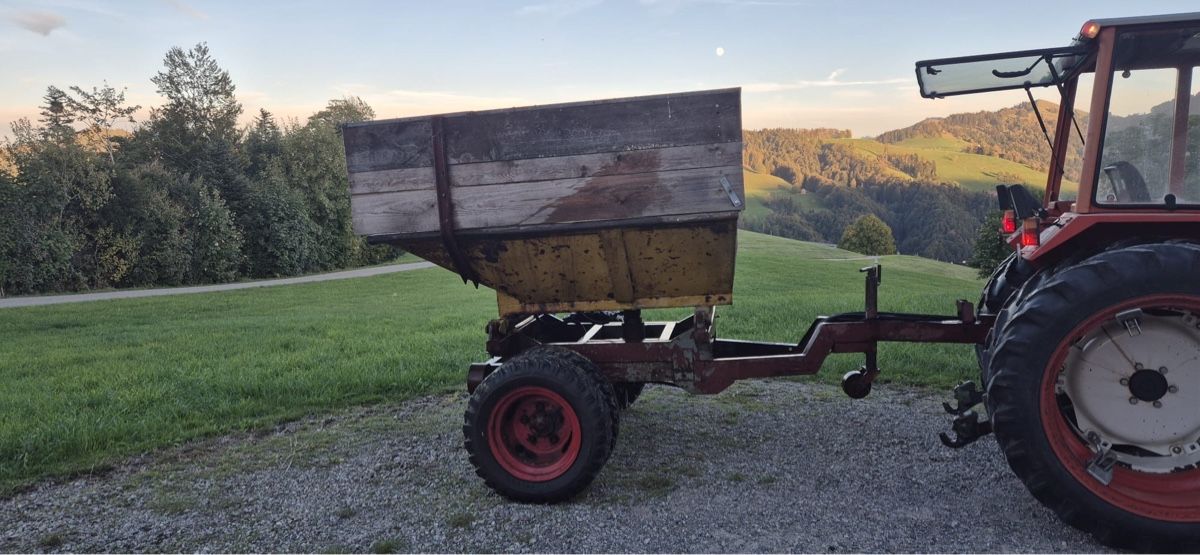 Autoribaltabili: Kipper für Traktor – Usato da Steg im Tösstal venduto da flon02 2