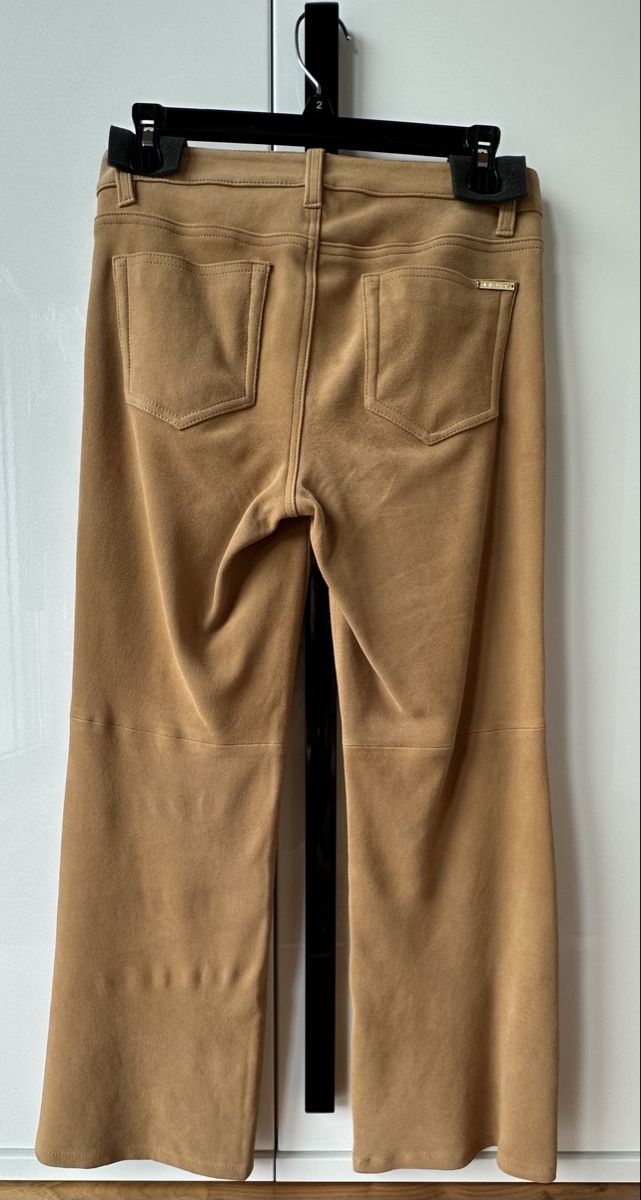 Michael Kors Pantaloni: Pantalone in vera pelle scamosciata Michael Kors – Nuovo (secondo la descrizione) da Castel San Pietro venduto da Moregi 1