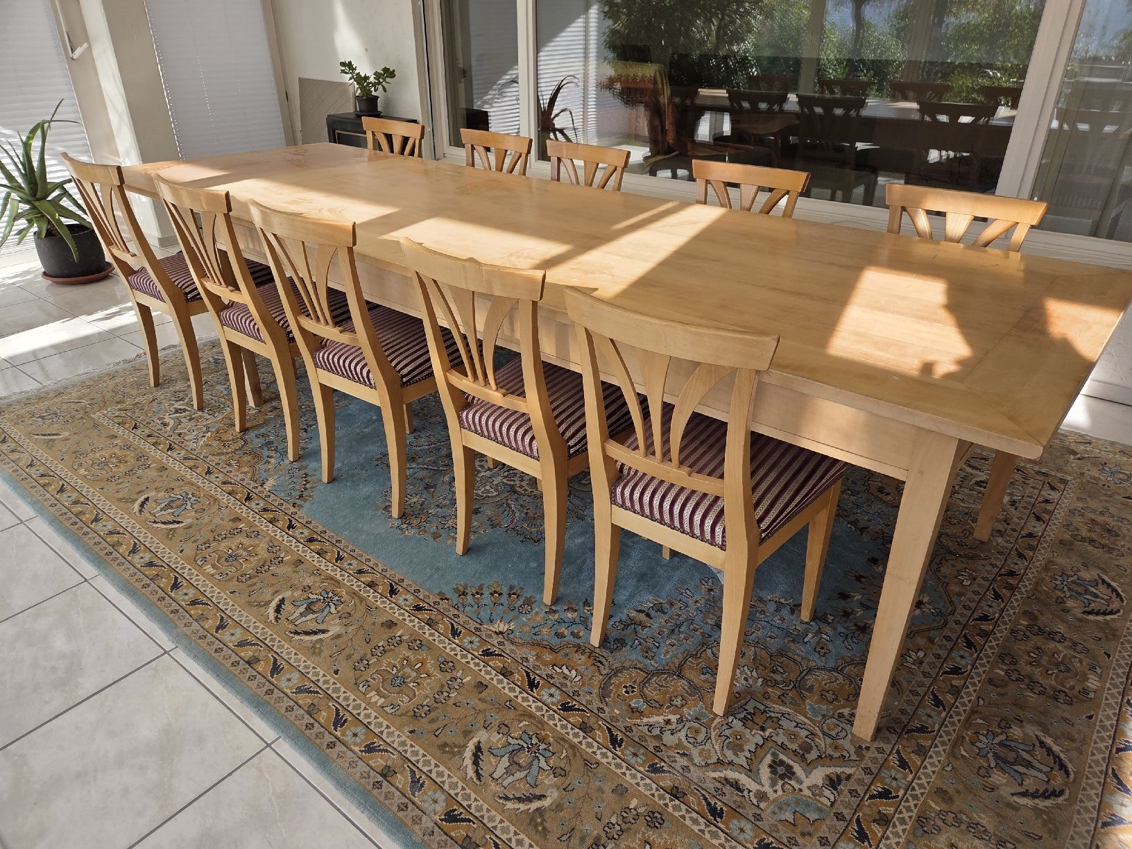 Tables: Tisch mit Stühlen – D'occasion à Dietwil par mb54