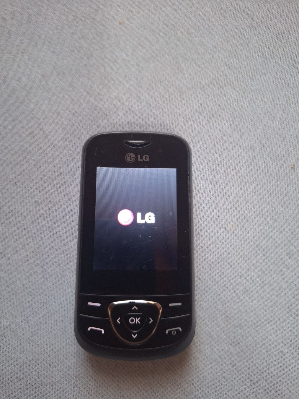 LG Telefoni cellulari / Smartphones: Téléphone portable LG – Usato da Tannay venduto da v1n1p00h 1