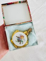 Alte Parfüm Flasche Porzellanfläschli Figur Sammeln Schnaps
