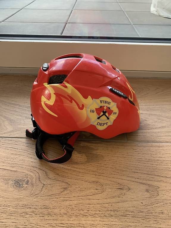 Uvex Casques: Kinderhelm – D'occasion à Basel par Frani010