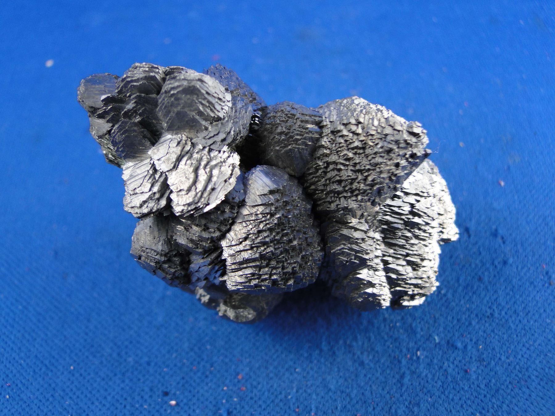 Minerali & Pietre curative: Arsenopyrit auf Hedenbergit – Usato da Schinznach Bad venduto da Demerald 4