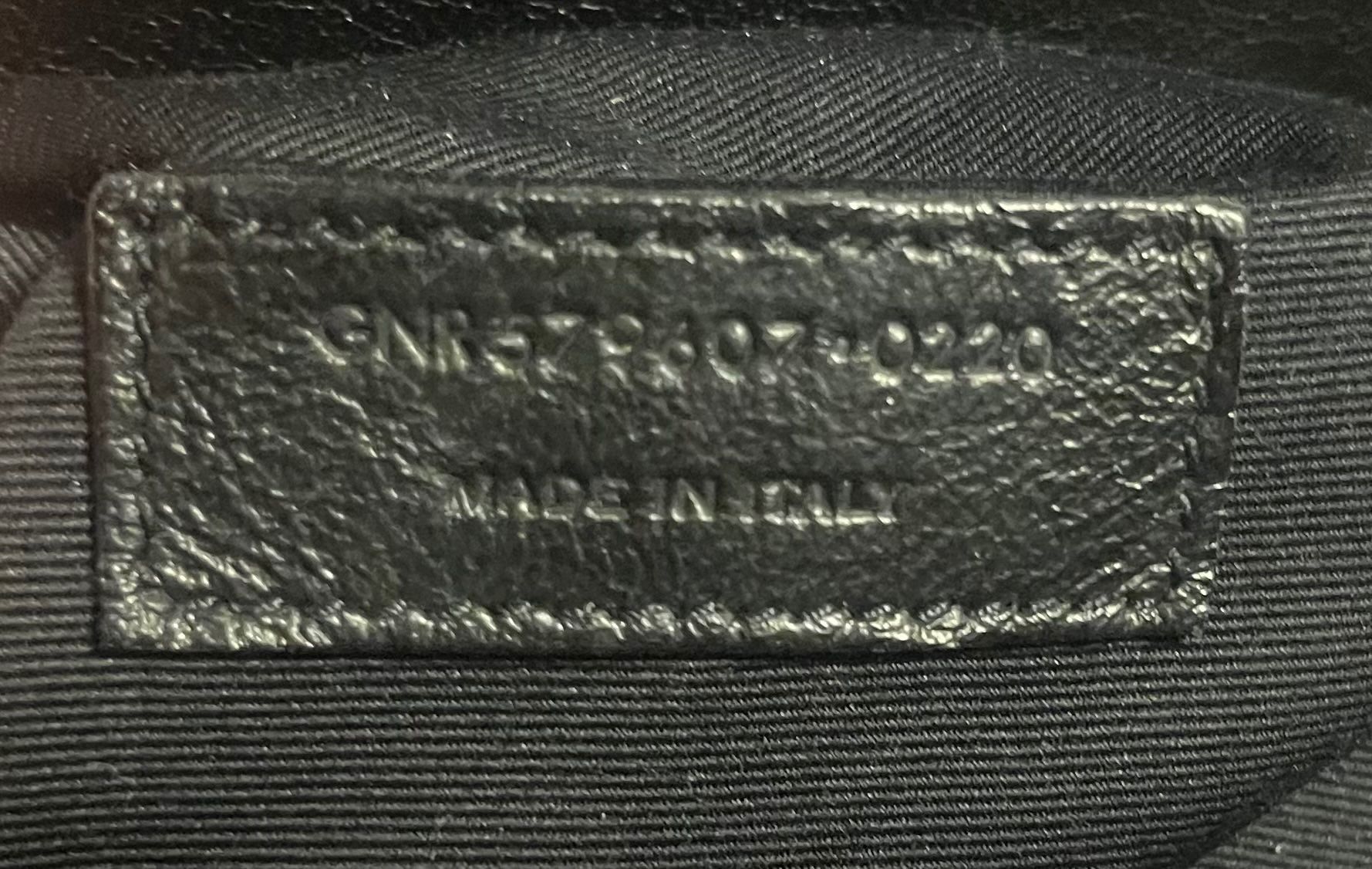Saint Laurent Borse da donna: Yves Saint Laurent Becky – Nuovo (secondo la descrizione) da Uitikon Waldegg venduto da KingaP 5