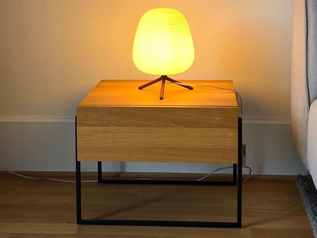 Comodini: Zeitlos schöner Designer-Nachttisch mit Schublade – Usato da Zürich venduto da mar_98ft