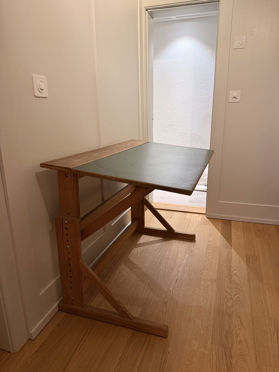 Ikea Scrivanie: Vintage Ikea Desk – Usato da Muri b. Bern venduto da max_z56j 1