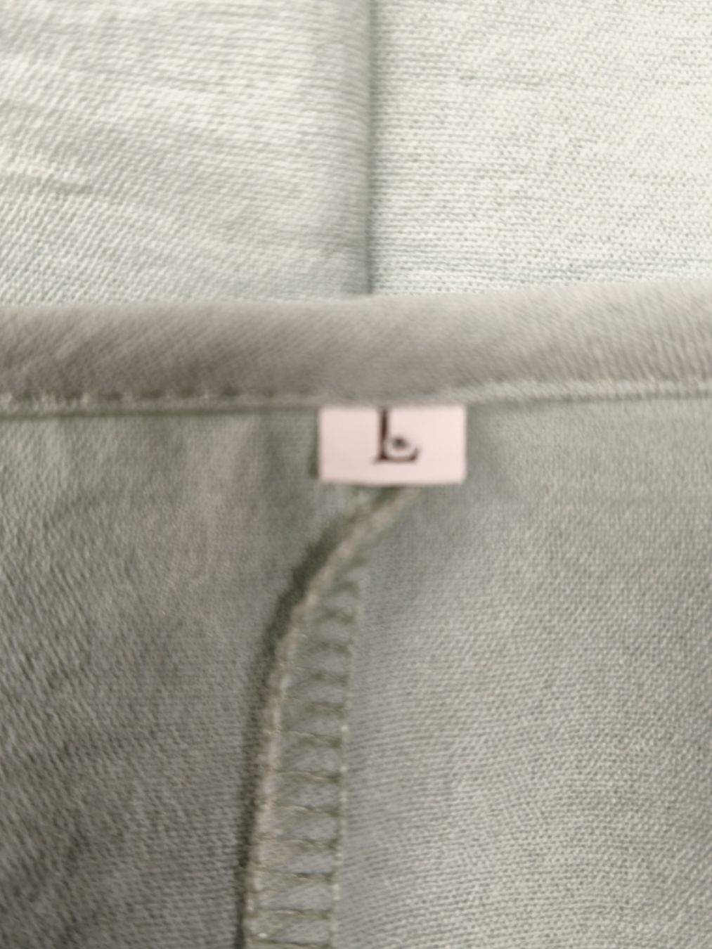 Blusen: Damen Oberteil hellgrün Grösse L 100% Polyester – Neu (gemäss Beschreibung) aus Emmetten von SecondhandSiska 3
