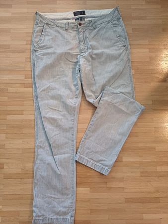 Chinos