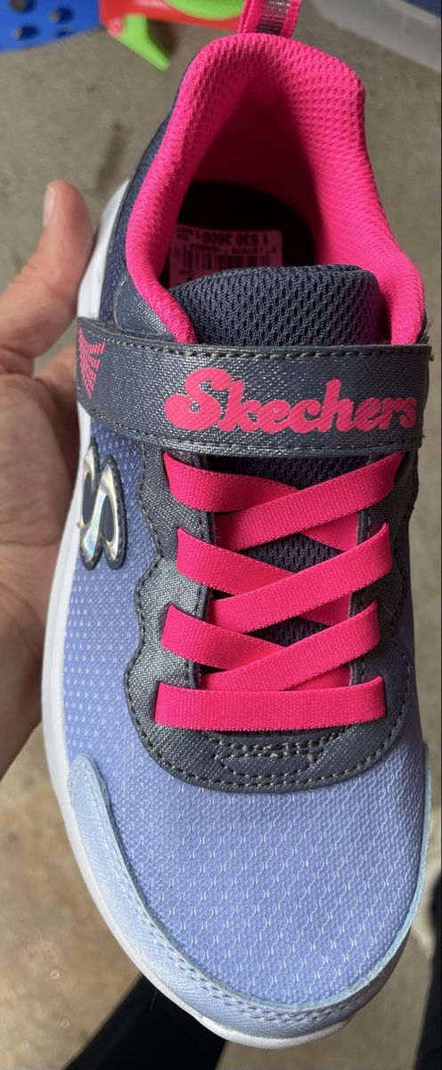 Skechers Scarpe per ragazze: Chaussures neuve taille 31 – Nuovo e nell'imballaggio originale da Donatyre venduto da cha_p52s 1