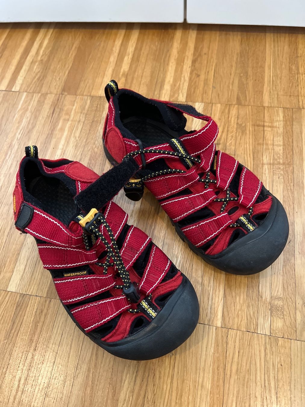 Keen Scarpe per ragazzi: Keen 34 – Usato da Menzingen venduto da Dali2504