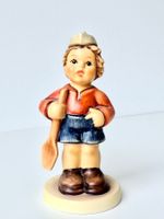 Süsse Goebel Hummel Figur Junge "Ich möchte mitrudern."