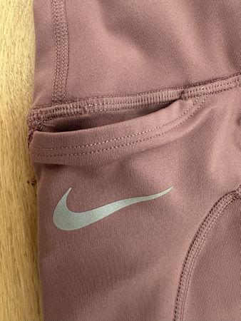 Damen Sporthose Nike Grösse S guter Zustand